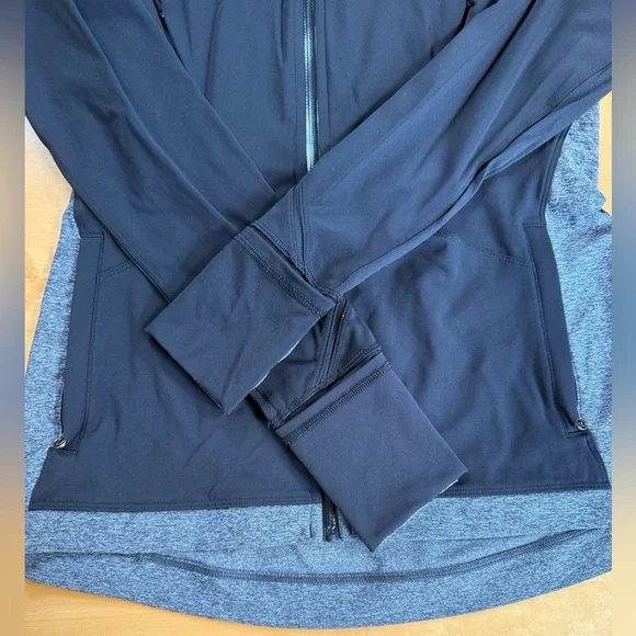 Lululemon Black And Grey Hooded Define Jacket - Picture 6 of 15